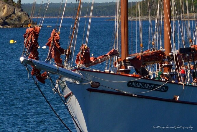 1.5 to 2-Hr Windjammer Sailing Trip in Maine w/ Licensed Captain - Sailing through Frenchman Bay