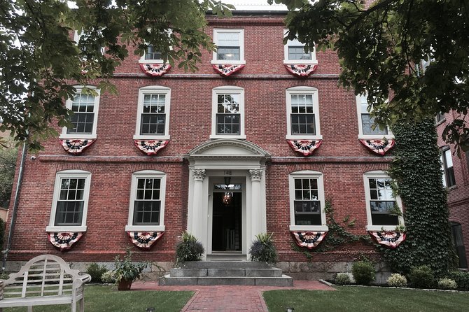2.5-Hour Salem History & Sightseeing Guided Walking Tour - Who will enjoy this Salem walking tour?