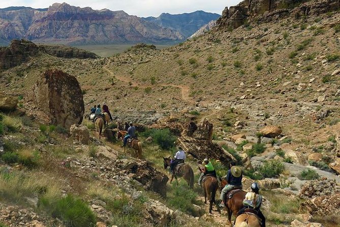 2-Hour Horseback Riding through Red Rock Canyon - Small details that make the day better