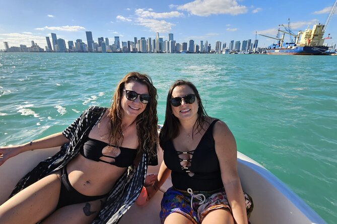 2 hrs Miami Private Boat Tour with Cooler, Ice, Bluetooth Stereo - Miami’s skyline from a private boat