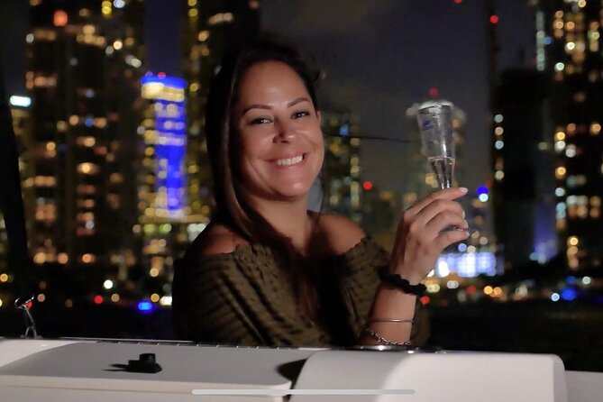 2 hrs Miami Private Boat Tour with Cooler, Ice, Bluetooth Stereo - Choosing sunset, night, or a special date