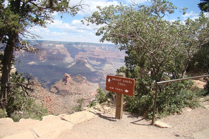 3 Hour Back-Road Safari to Grand Canyon with Entrance Gate By-Pass at 9:30 am - Why the back road makes this tour useful