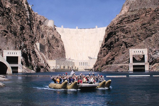 3-Hour Black Canyon Motorized Raft Tour with Optional Transport - What to wear and bring for the desert sun