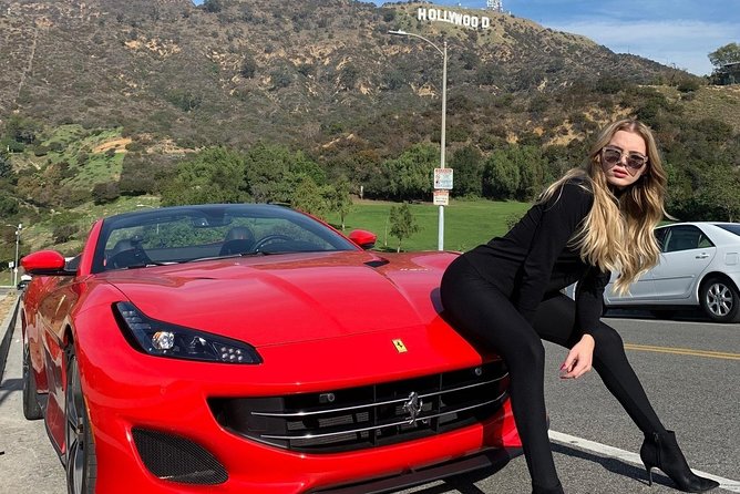30-Minute Luxury Driving Tour: Explore Hollywood in a Ferrari - Riding as a passenger in the Ferrari