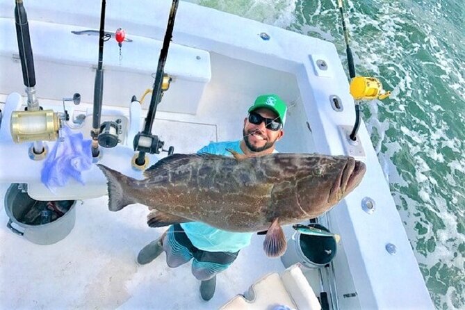 4-Hour Day or Night-Time Reef Bottom Fishing Charter in Fort Lauderdale - Rough water and seasickness