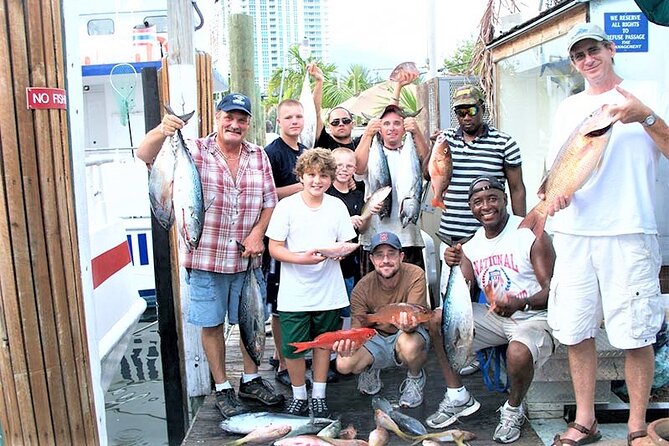 4-Hour Day or Night-Time Reef Bottom Fishing Charter in Fort Lauderdale - The ride past Millionaires Row