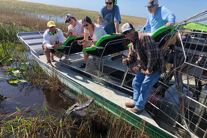 60 Minutes Small Group Everglades Airboat Ride in Miami - Key points at a glance