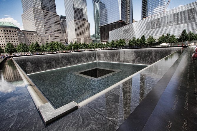 9/11 Memorial, Ground Zero Tour with Optional 9/11 Museum Ticket - St. Paul’s Chapel and the first signs of survival