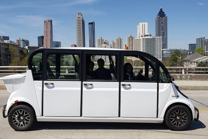 90-Minute Guided Sightseeing Tour - Downtown sights from the moving car