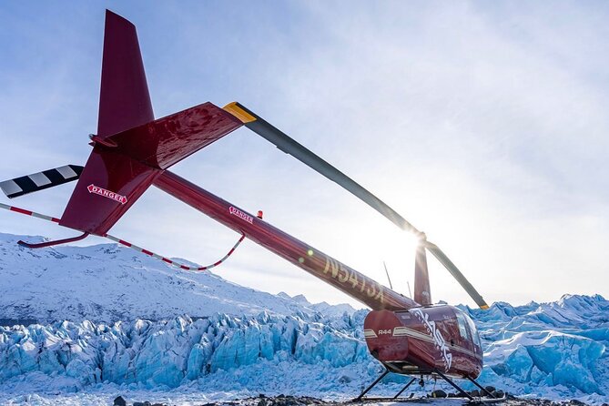 Alaska Helicopter Tour with Glacier Landing - 60 mins - ANCHORAGE AREA - A small group with a hands-on guide