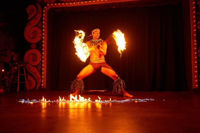All You Can Eat BBQ Dinner and Show at Tropical Isle with Sightseeing Cruise - The first hour: mansions, yachts, and Fort Lauderdale’s waterways