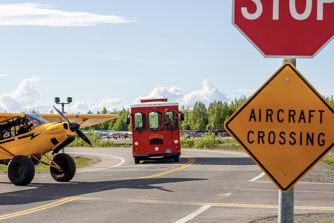 Anchorage Trolley Tour - The guides make the difference