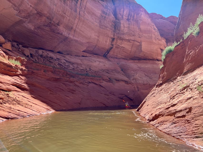 Antelope Canyon Lake Powell: Guided Kayaking & Hike Tour - Cooling off in Lake Powell