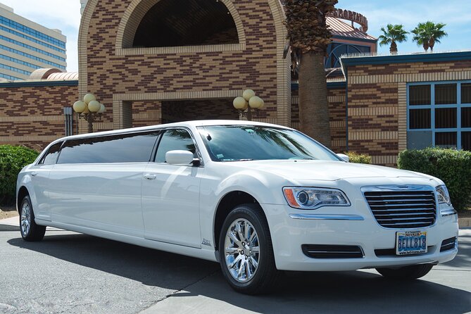 Arrival Transfer: Private Luxury 8 Passenger Limousine Service - When the limousine feels worth the money