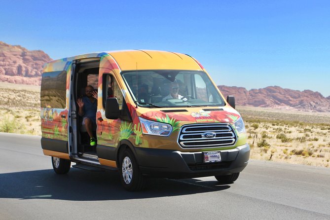 Award Winning Red Rock Canyon Tours - The 13-mile Scenic Loop and its photo stops