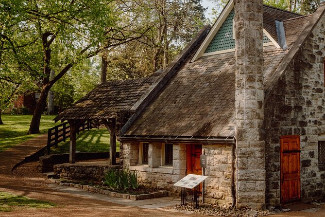 Belle Meade Guided Mansion Tour with Complimentary Wine Tasting - Take your time across the 30-acre arboretum
