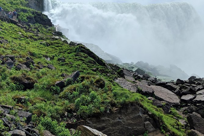 Best Niagara Falls US Tour W/Boat Ride, Cave & More Wonders! - Luna Island, Goat Island, and Bridal Veil Falls