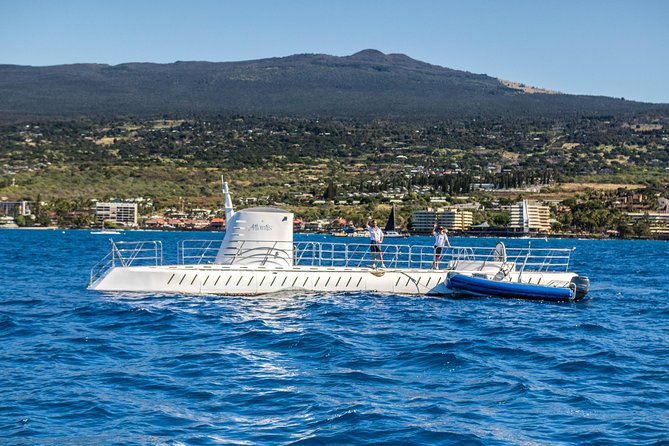 Big Island: Atlantis Submarine from Kona Beach - What the water looks like at 100 feet