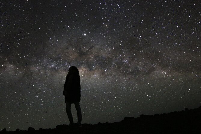 Big Island GOAT Experience: Mauna Kea Summit, Sunset & Stars - Sunset at the 13,796-foot summit