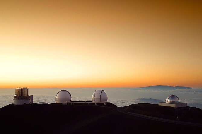 Big Island: Mauna Kea Summit and Stars Small-Group Adventure Tour - A private telescope show at 9,000 feet