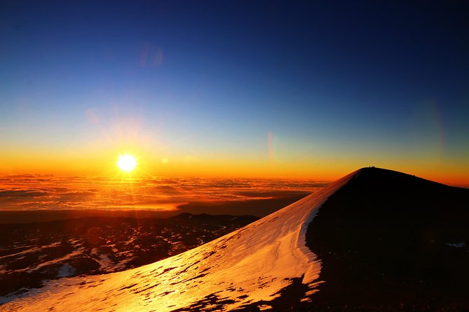 Big Island: Mauna Kea Summit Tour with Free Night Star Photo - The Four-Wheel-Drive Ride to the Summit