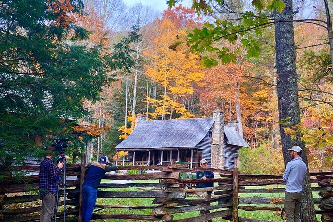Blue Ridge Parkway Waterfalls Hiking Tour from Asheville - The best match for this tour
