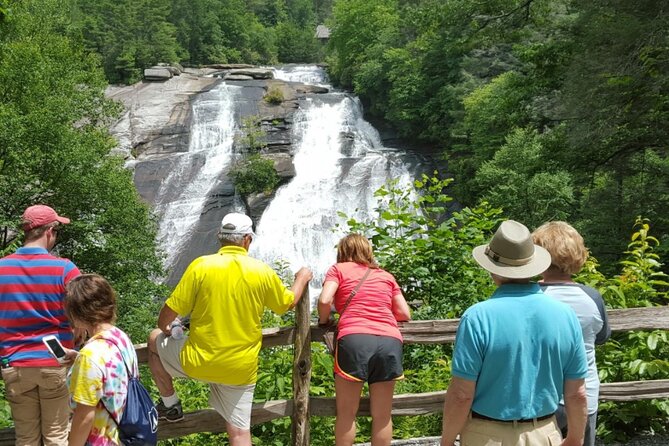 Blue Ridge Parkway Waterfalls Hiking Tour from Asheville - Rolling along the Blue Ridge Parkway
