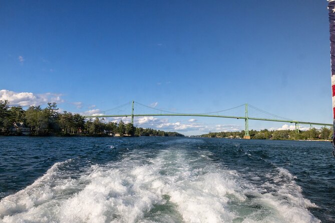 Boldt Castle and 2 Nation Tour - How the experience handles comfort and access
