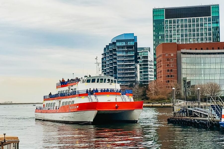 Boston: Boston Harbor Sunset Cruise - Is $31 a fair price?