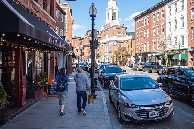 Boston Food & History: Pizza, North End & Freedom Trail - Finishing in the Boston Public Garden