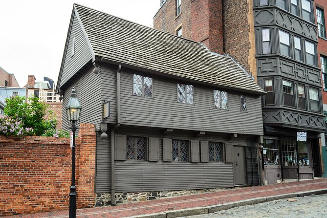 Boston: Freedom Trail History Small Group Walking Tour - North Square and Paul Revere’s neighborhood