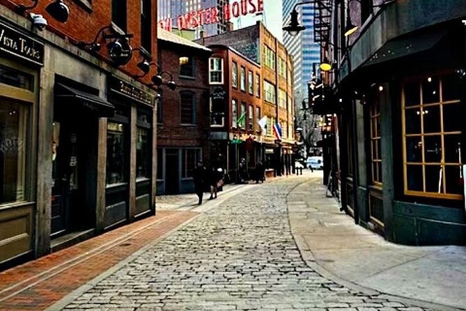 Boston Freedom Trail Walking Tour with Costumed Guide - A literary stop sits along the route