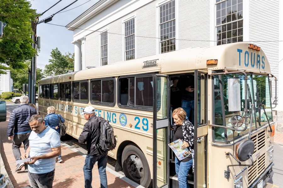 Boston: Martha's Vineyard Day Trip with Optional Island Tour - Key points at a glance