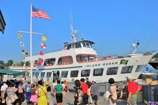 Boston to Martha's Vineyard Day Trip with Optional Island Tour - Free time versus the island tour