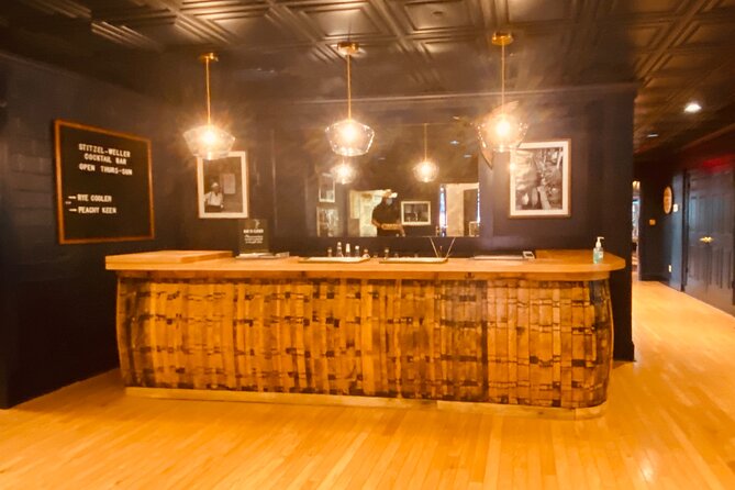 Bourbon Tour (03) : Buffalo Trace, Woodford, Four Roses, Wild Turkey, Other - Stitzel-Weller and Bulleit connect bourbon’s past and present