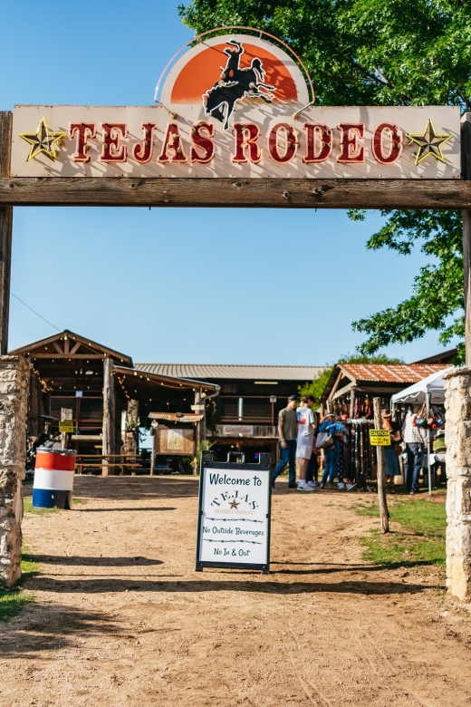 Bulverde: Saturday Night Rodeo General Admission Ticket - The country band and dancing after the rodeo