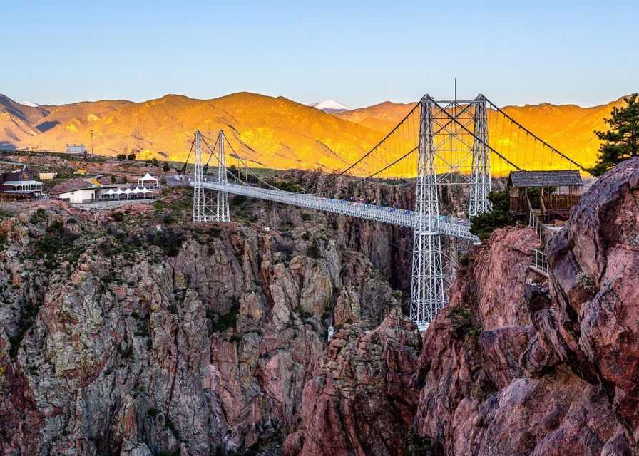 Cañon City: Royal Gorge Bridge & Park Entry Ticket & Gondola - Pack a picnic and control the food budget