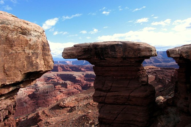 Canyonlands National Park Half-Day Tour from Moab - Musselman Arch and the White Rim views