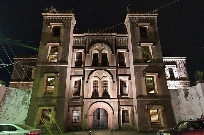 Charleston Haunted Jail Night-Time Walking Tour with Admission to Old City Jail - Who will enjoy this jail tour most?