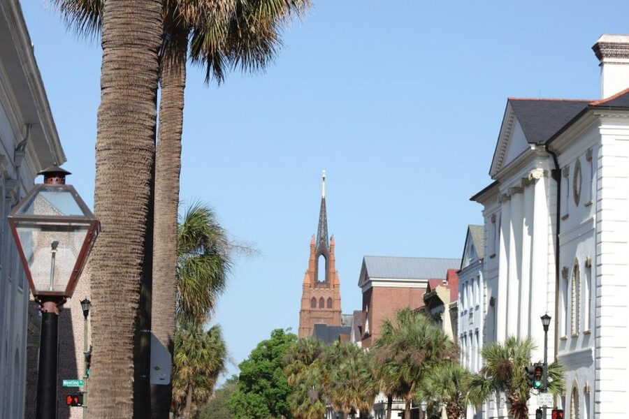 Charleston: Historic City Highlights Guided Bus Tour - Key points to know before you book