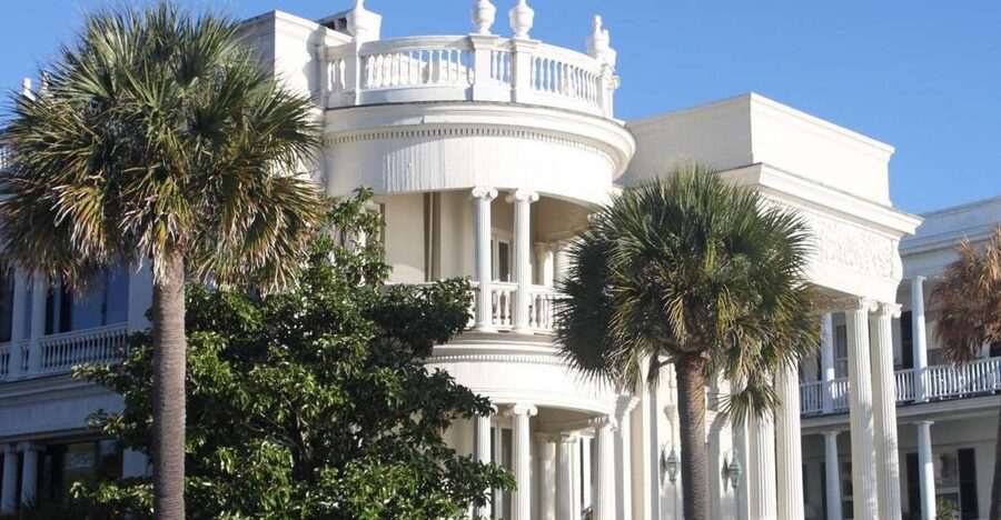Charleston: Historic City Highlights Guided Bus Tour - The Battery Sea Wall puts Charleston’s waterfront in view