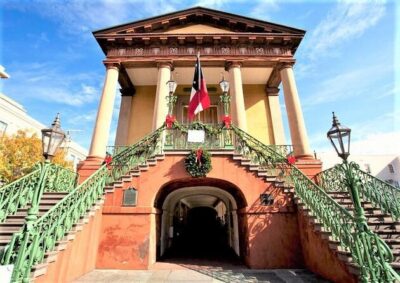 Charleston Horse-Drawn Carriage Tour: Explore Historic Charleston