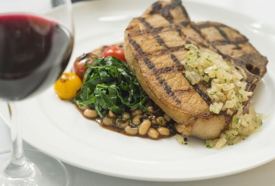 Charleston: Luxury Harbor Dinner Cruise - Who will enjoy the Spirit of Carolina most?