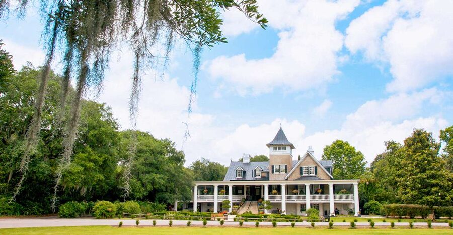 Charleston: Magnolia Plantation Entry & Tour with Transport - Touring the historic house for 45 minutes