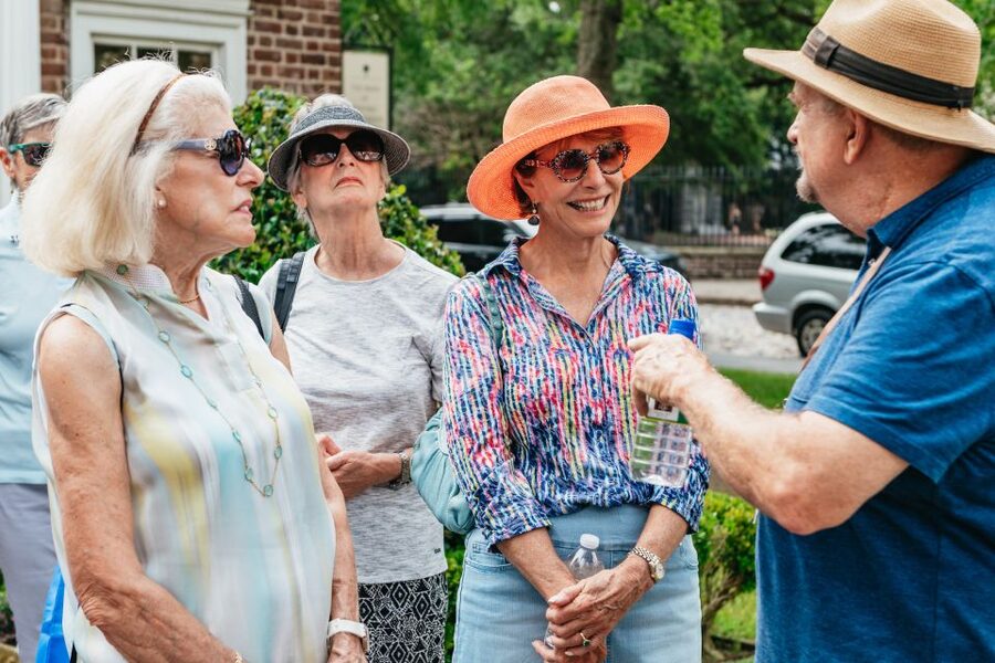 Charleston: Old Walled City Historical Walking Tour - Rainbow Row and the appeal of Charleston’s houses