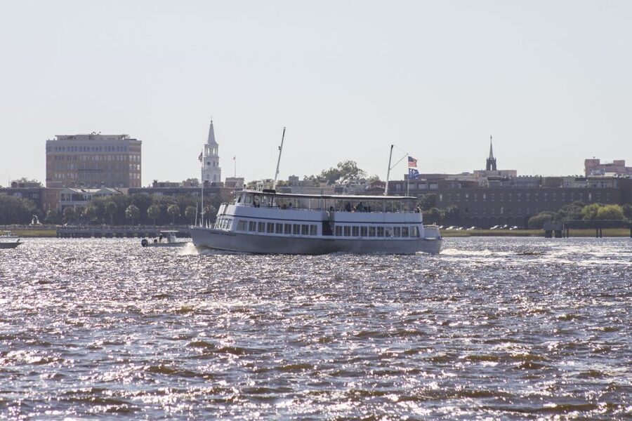 Charleston: Sightseeing Harbor Tour & Dolphin Watch - Dolphins are possible, not promised