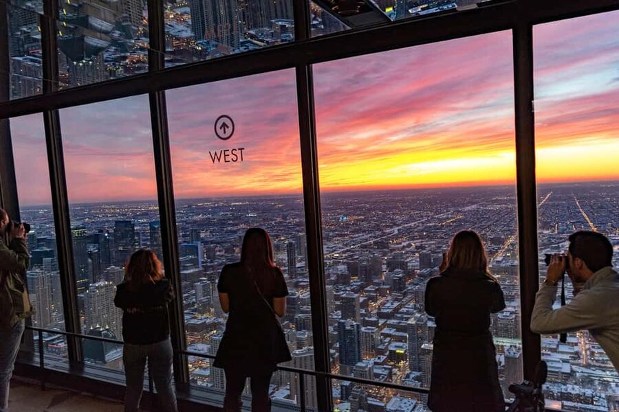 Chicago: 1-5 Day Attraction Pass with Shedd Aquarium - Mobsters, Haunted Mysteries, and Other Tours