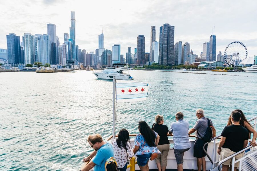 Chicago: 1.5-Hour Lake and River Architecture Cruise - Key points at a glance