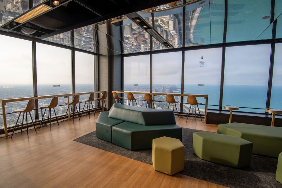 Chicago: 360 Chicago Observation Deck Sip and View Ticket - Who will enjoy 360 CHICAGO most?