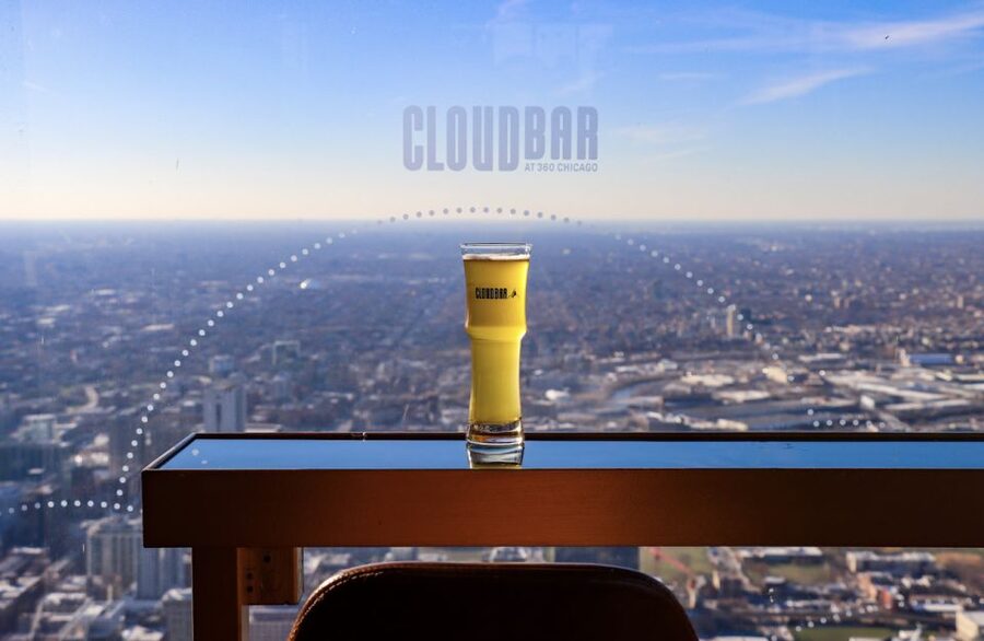 Chicago: 360 Chicago Observation Deck Sip and View Ticket - A drink at CloudBar, with a view included